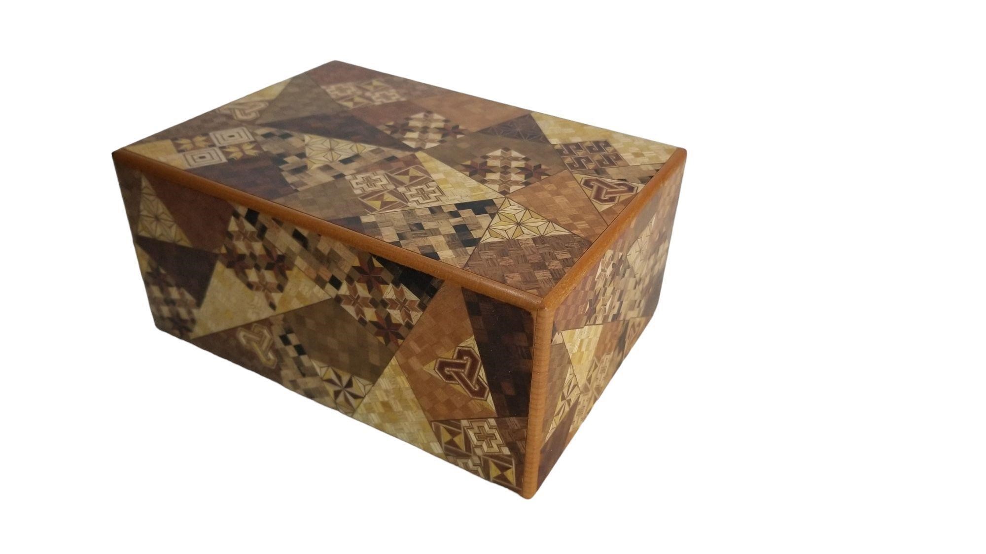 Large Yosegi Japanese Puzzle Box Hakone Inlaid