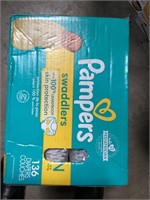 Sealed- Pampers Diapers Newborn/Size 0 (< 10 lb /