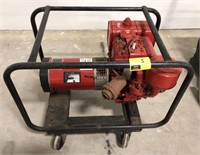 Briggs and Stratton 8hp gas generator, 5000w, on