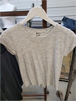 Zella T-shirt size XL 14/16