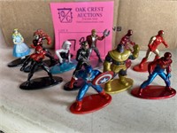 11 metal super hero figures
