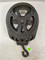 MYERS CAST IRON PULLEY