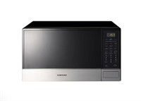 USED-Samsung Countertop Microwave