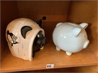 PITTSBURGH PENGUINS PIGGY BANK AND PALE BLUE