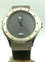 HUBLOT CLASSIC FUSION WHITE GOLD DAY DATE WATCH