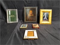 Group of vintage picture frames etc