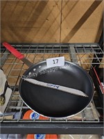 tramontina 12” fry pan