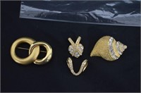 (4) GOLD-TONE BROOCHES / SLIDES- BY KENNETH L