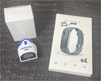 FITNESS TRACKER & PEDOMETER