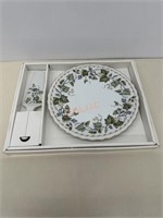 Andrea by Sadek “Green Leaf & Blossoms” Porcelain