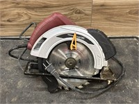Chicago electric circular saw - tested good