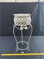 Metal Plant Stand