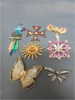 brooches .