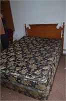 Queen Size Complete Bed
