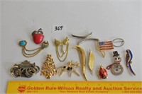 Lot of 14 Broaches