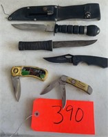 COLLECTION OF KNIFES