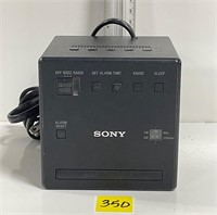 Sony ICF-C1 Alarm Clock Radio Cube Works
