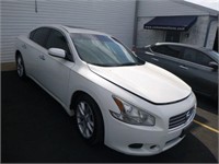 2010 NISSAN MAXIMA