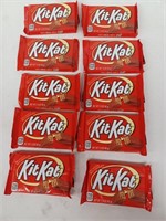 10 full size Kit Kat bars best by: 2/2023