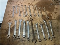20 assorted wrenches