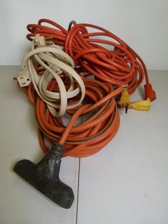 Extension Cords (4)