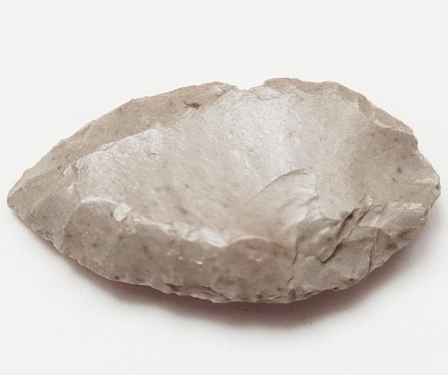 Neolithic 8000-4000BC flint arrowhead
