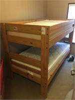 Twin Set of Bunk Beds W/ Bedding Sets