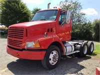 2000 STERLING TANDEM AXLE ROAD TRACTOR