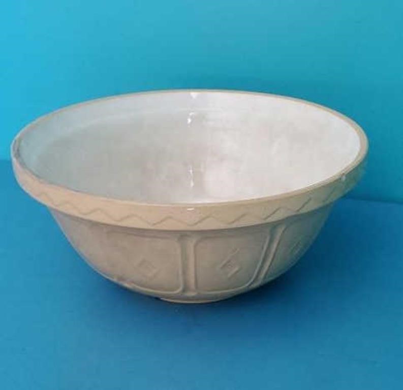 Vintage stoneware mixing bowl 12", not perfect