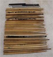 (34) Drum Sticks