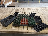 Lot of plastic planters, misc