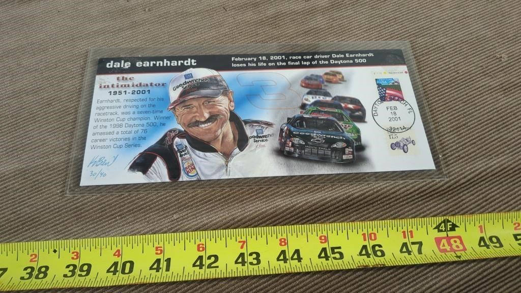 DALE EARNHARDT MEMORIAL CARD 30/40