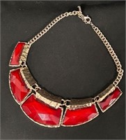 Costume Jewelry Red/Gold tone Necklace
