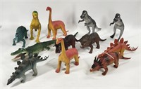 ASSORTED LOT OF VARIOUS RUBBER DINOSAURS