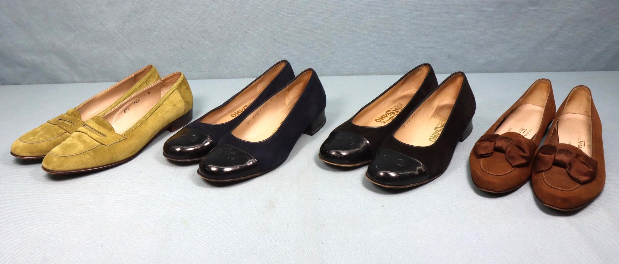 4pr. Ladies Salvatore Ferragamo Suede Shoes