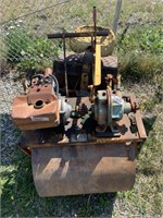 Vintage gravel-road compactor unknown working cond