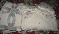 Antique-Style Nostalgia Home Fashions Bedding Set