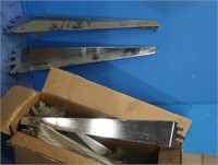 20" Shelf Brackets-approx 15