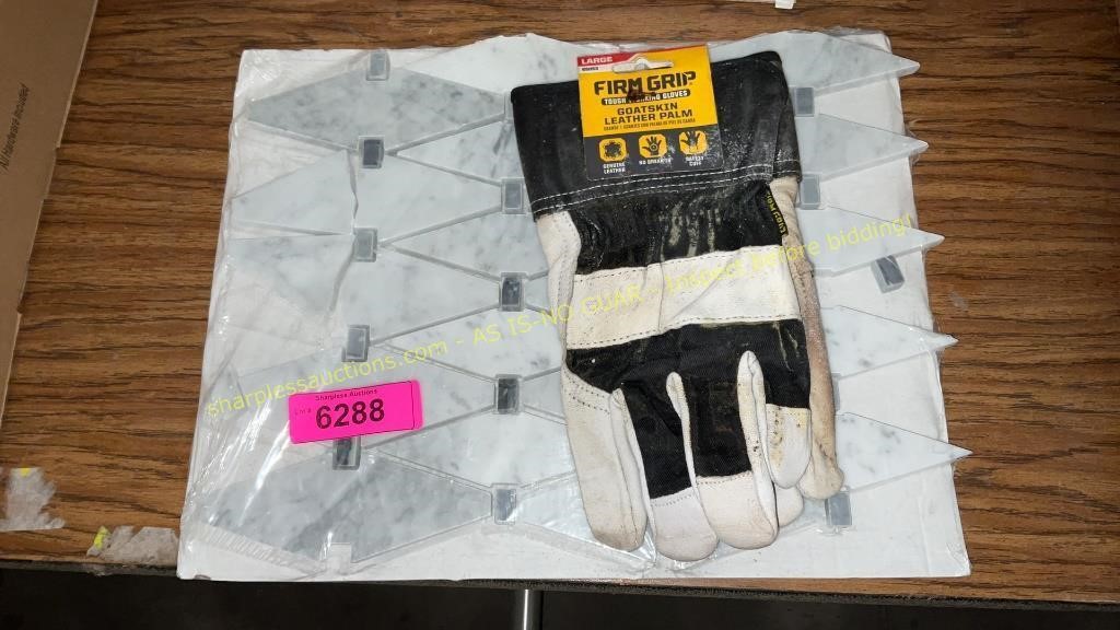 Goatskin Leather Gloves (L), Tile Section