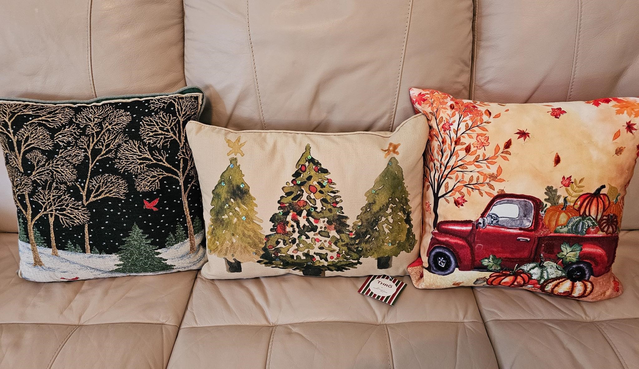 Christmas pillow lot