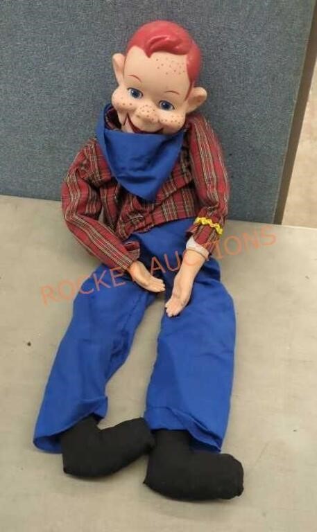 Vintage Howdy Doody ventriloquist doll