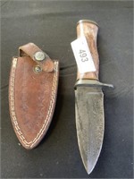 Vintage ornate knife w/4 1/2” blade.