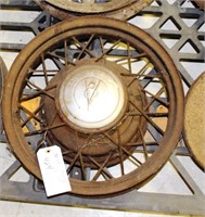 V8 Spoke Wheel