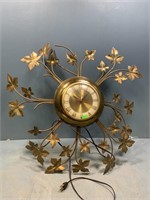 United vintage clock untested 21” x 23”