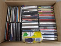 Environ 70 divers CD musique dont: Notre Dame de