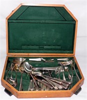 Eben & Parker Silver Plated 70 Piece Cutlery Set