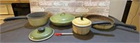 BOX LOT: 4 METAL PANS/POTS - 3 WITH LIDS BY CLUB