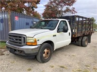 2001 FORD F-350 W/ 12FT STAKE BODY REMOVABLE SIDES