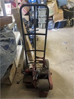 Snap on tool on utility cart