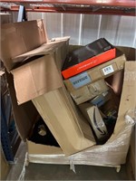 Pallet of Miscellaneous Auto parts